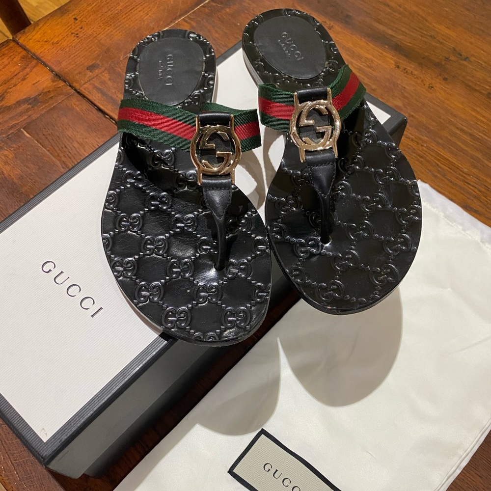 Gucci GG Logo Flip Flop